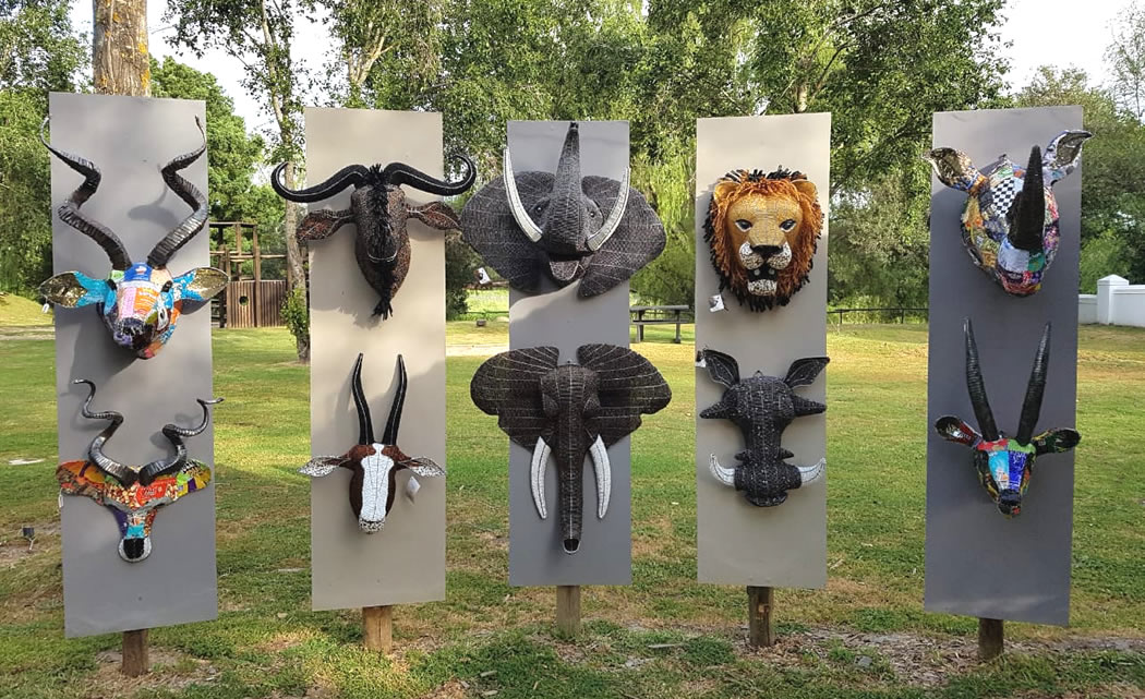 The craft Market at Spier 2018-2019 - sculptures and trophy heads